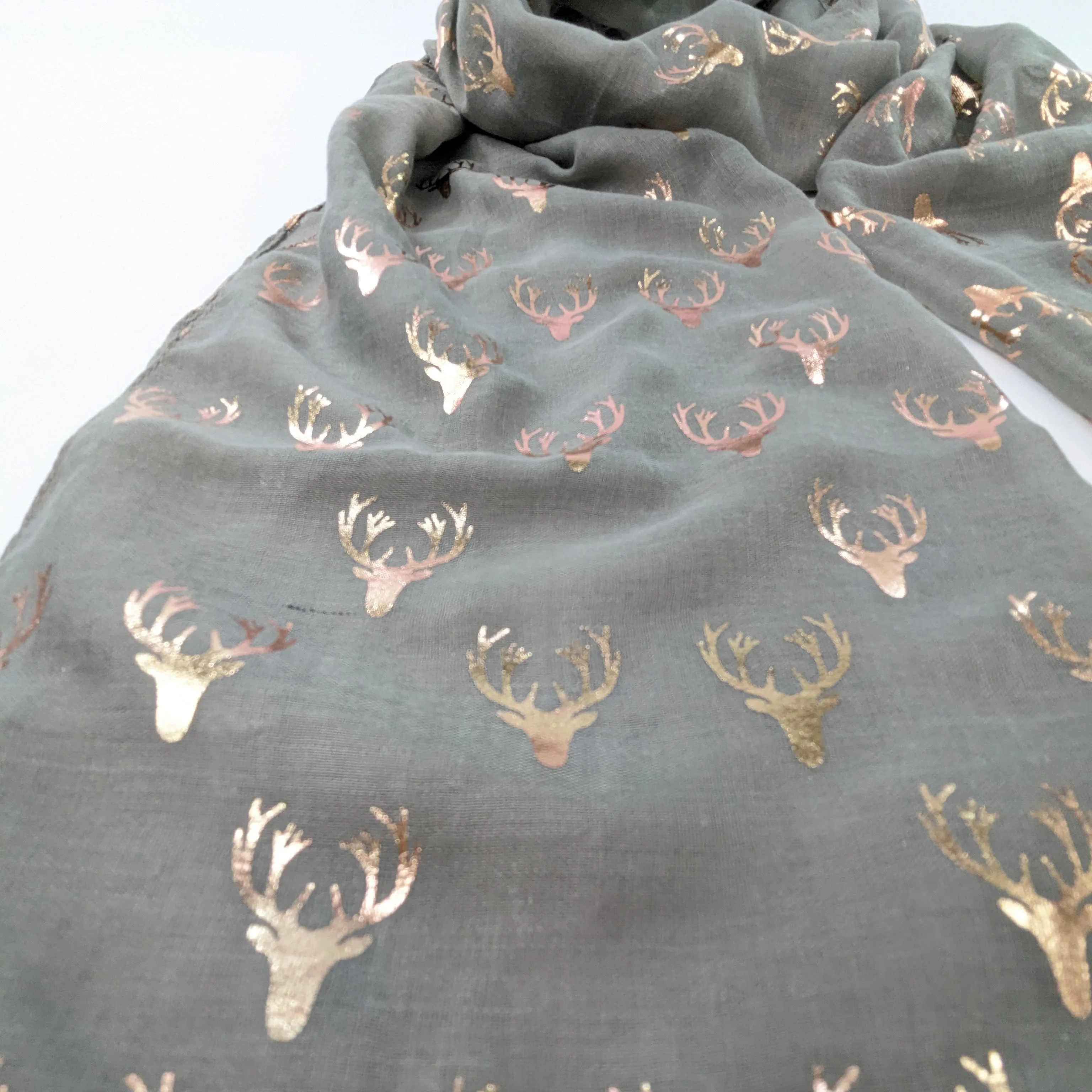 Silhouette Stags Head Scarf