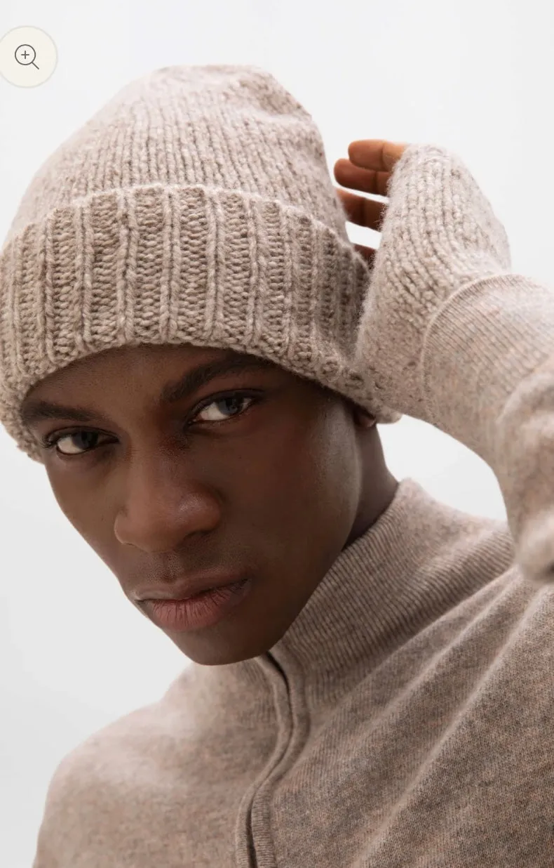 Unisex chunky Donegal Cashmere Ribbed Hat - Light Natural