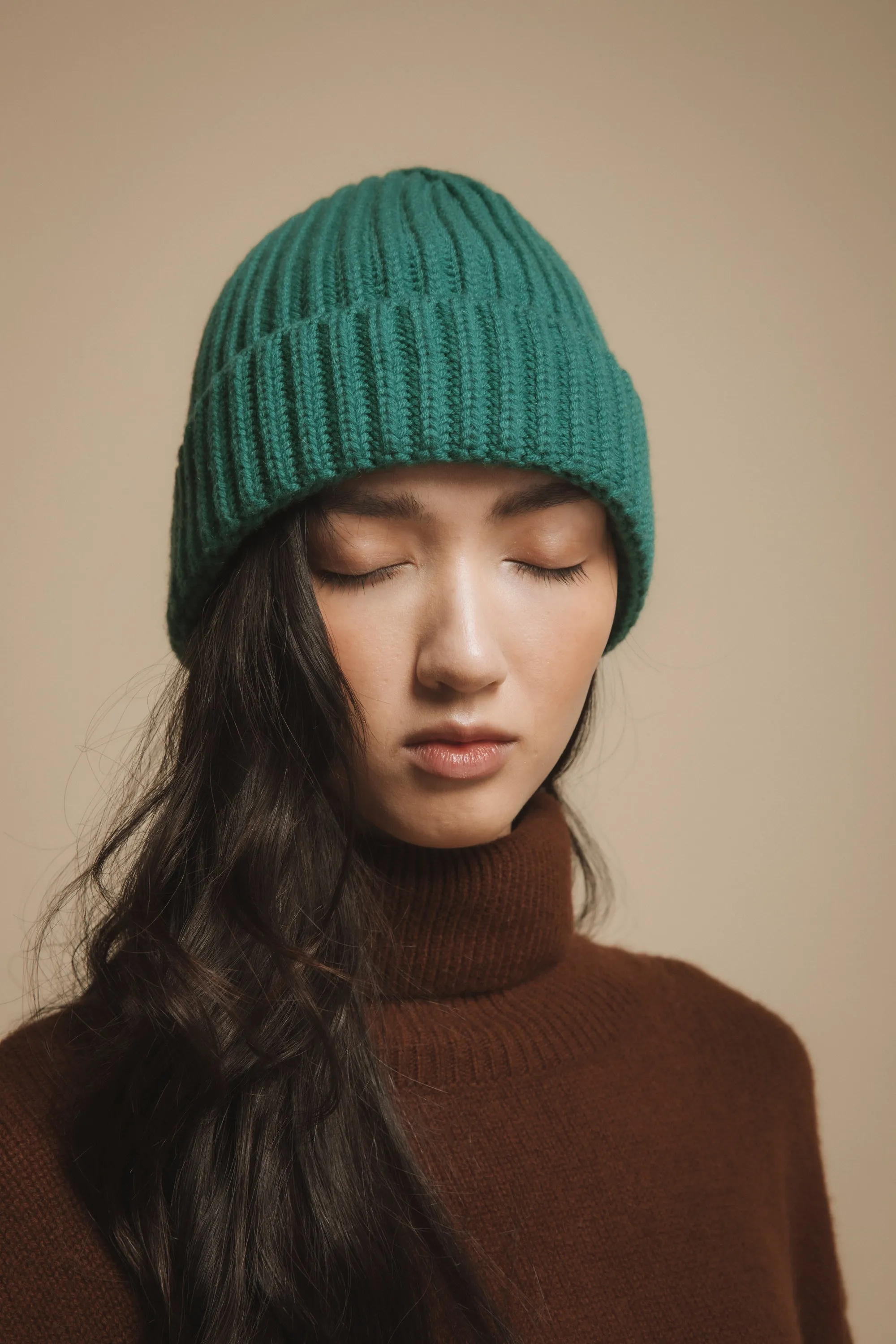 Unisex Made in Scotland Cashmere Beanie - Green